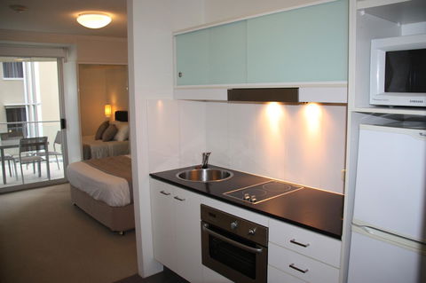 Allegro Apartments - Accommodation Gladstone 7