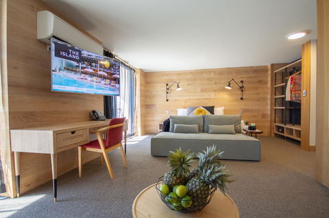 The Island Gold Coast - Accommodation Gladstone 16