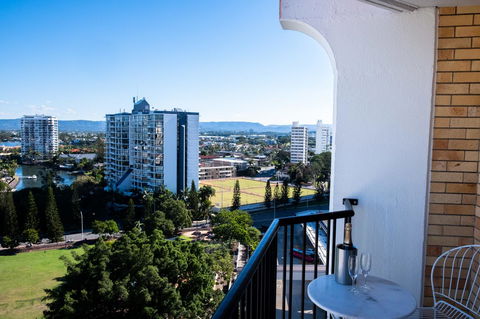 The Island Gold Coast - Accommodation Gladstone 21