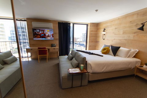 The Island Gold Coast - Accommodation Gladstone 11