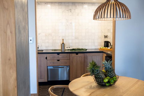 The Island Gold Coast - Accommodation Gladstone 4