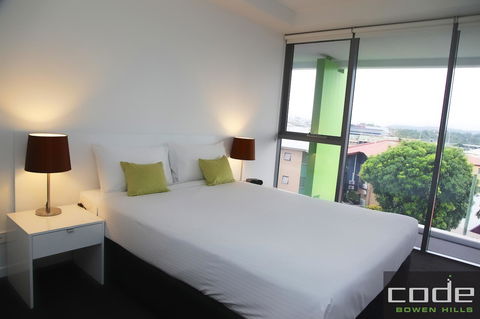 Code Apartments - Accommodation Gladstone 17