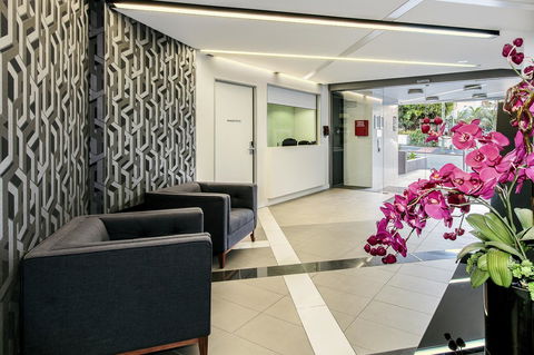 Code Apartments - Accommodation Gladstone 13