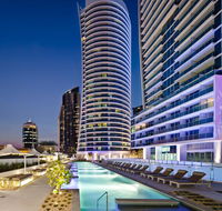 Hilton Surfers Paradise Residences - Accommodation Gladstone