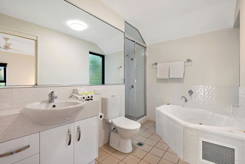 Oasis Apartments On Hamilton Island By HIHA - Accommodation Gladstone 25