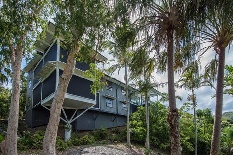Oasis Apartments On Hamilton Island By HIHA - Accommodation Gladstone 22