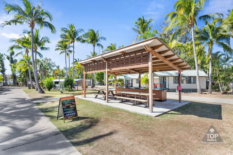 Tasman Holiday Parks - Airlie Beach - Accommodation Gladstone 6
