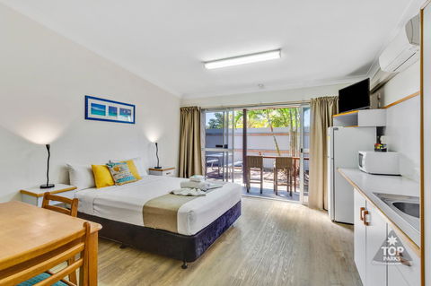 Tasman Holiday Parks - Airlie Beach - Accommodation Gladstone 3