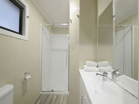 NRMA Airlie Beach Holiday Park - Accommodation Gladstone 7