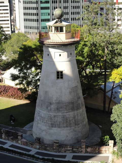 Madison Tower Mill Hotel - Accommodation Gladstone 11