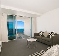 Number 1 H Luxury Residence - Netflix WiFi  More - Accommodation Gladstone