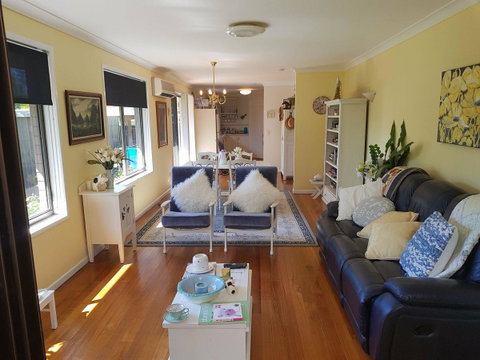 Manitzky Magic -B&B Home With Heart - Accommodation Gladstone 10
