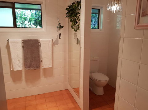 Manitzky Magic -B&B Home With Heart - Accommodation Gladstone 6