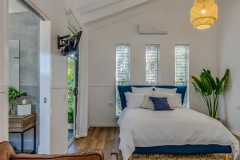 Hampton Estate Wines - Accommodation Gladstone 0