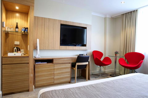 Hotel Diana - Accommodation Gladstone 40