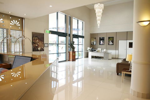 Hotel Diana - Accommodation Gladstone 3