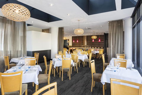 Hotel Grand Chancellor Brisbane - Accommodation Gladstone 9