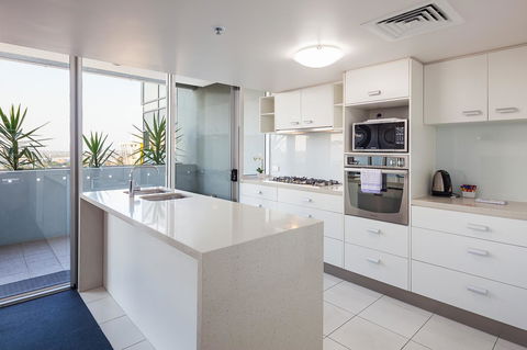Oxygen Apartments - Accommodation Gladstone 4