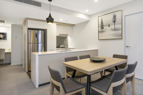 Arise Spice Apartments - Accommodation Gladstone 14