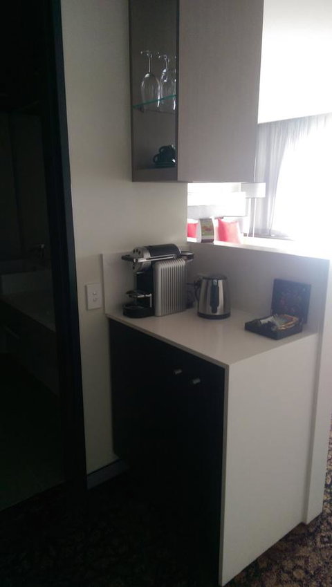 Calamvale Hotel Suites And Conference Centre - Accommodation Gladstone 23