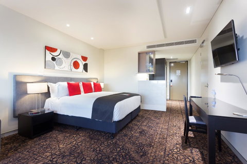Calamvale Hotel Suites And Conference Centre - Accommodation Gladstone 3
