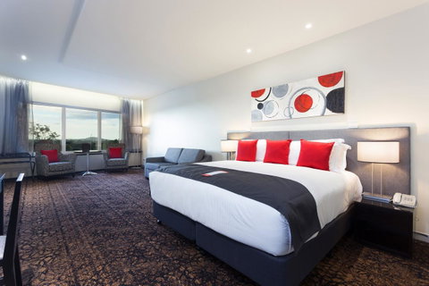 Calamvale Hotel Suites And Conference Centre - Accommodation Gladstone 5