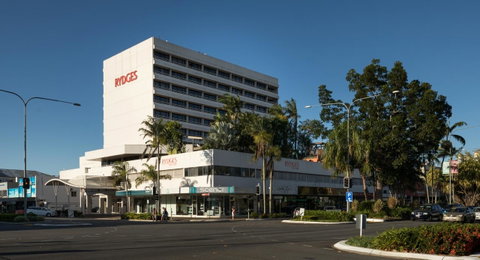 The Benson Hotel - Accommodation Gladstone 1