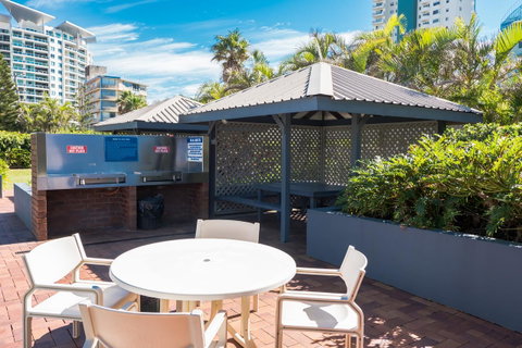 The Penthouses Apartments - Accommodation Gladstone 25