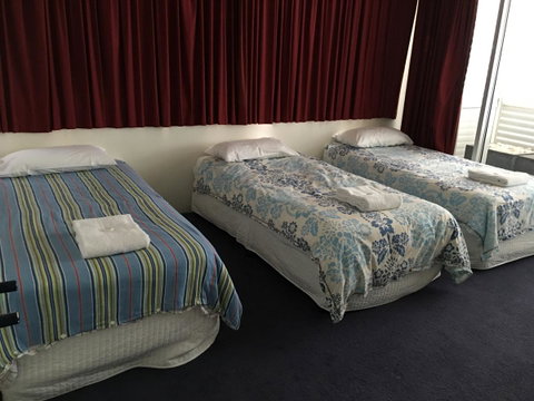The Penthouses Apartments - Accommodation Gladstone 42