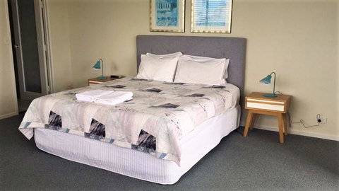 The Penthouses Apartments - Accommodation Gladstone 10