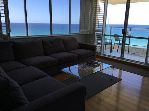 The Penthouses Apartments - Accommodation Gladstone 33