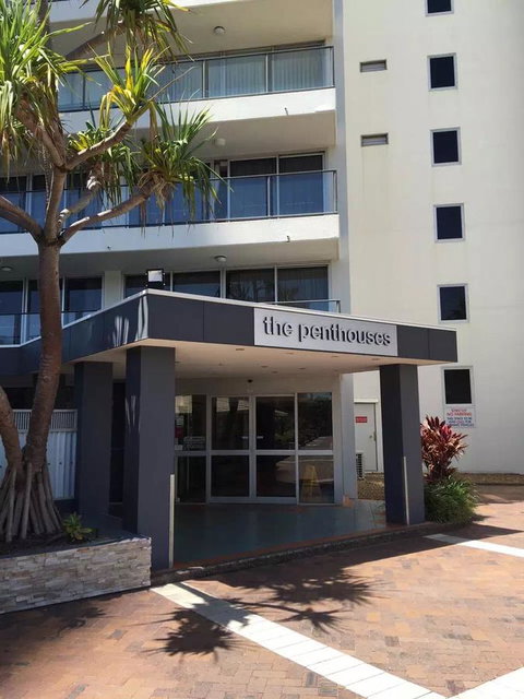 The Penthouses Apartments - Accommodation Gladstone 21