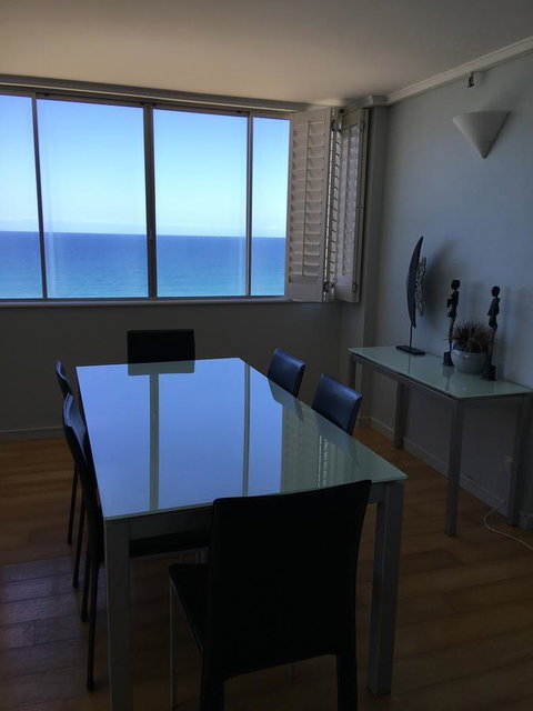 The Penthouses Apartments - Accommodation Gladstone 40