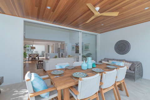 Noosa Villas - Accommodation Gladstone 16