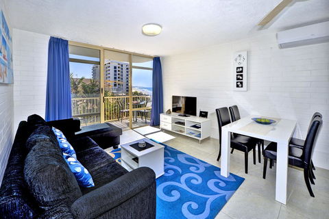 Surf Dance Apartments - Accommodation Gladstone 22