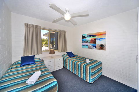Surf Dance Apartments - Accommodation Gladstone 39
