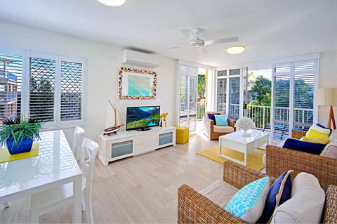 Surf Dance Apartments - Accommodation Gladstone 13