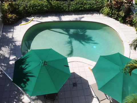 Surf Dance Apartments - Accommodation Gladstone 37