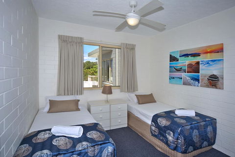 Surf Dance Apartments - Accommodation Gladstone 21