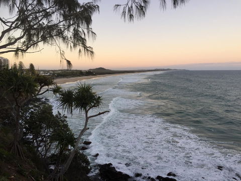 Surf Dance Apartments - Accommodation Gladstone 8