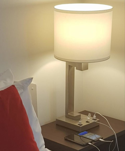 Hides Hotel - Accommodation Gladstone 5