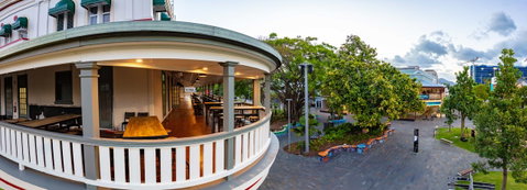Hides Hotel - Accommodation Gladstone 4
