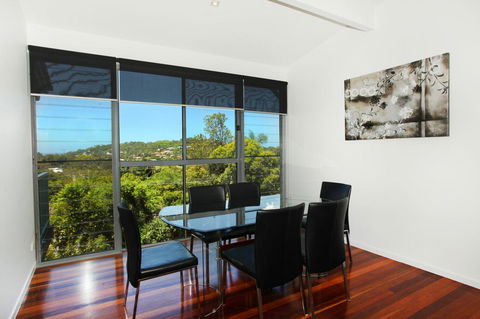 224 Centenary Heights Road Coolum Beach, 500 Dollar Bond, Linen Included - Accommodation Gladstone 6