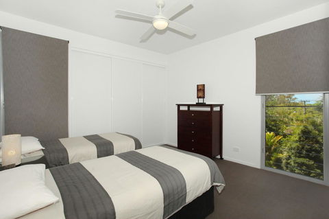 224 Centenary Heights Road Coolum Beach, 500 Dollar Bond, Linen Included - Accommodation Gladstone 8
