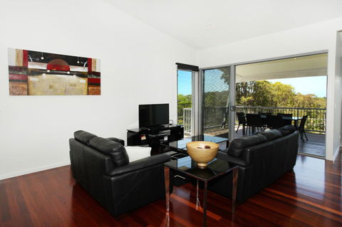 224 Centenary Heights Road Coolum Beach, 500 Dollar Bond, Linen Included - Accommodation Gladstone 5