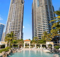 Holiday Holiday Chevron Renaissance Apartments - Accommodation Gladstone