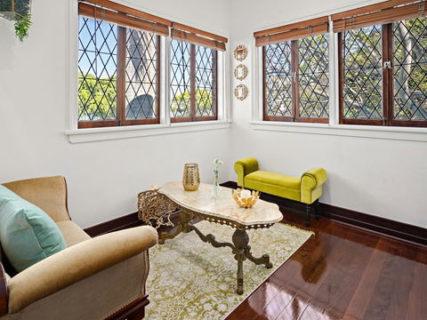 Anville Court - Accommodation Gladstone 12