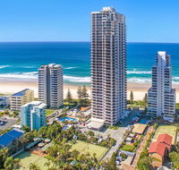 Surfers Aquarius on the Beach - Accommodation Gladstone