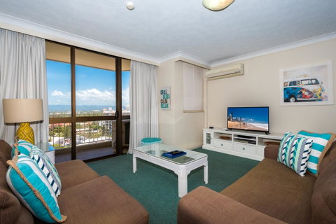 Breakers North Absolute Beachfront Apartments - Official - Accommodation Gladstone 42