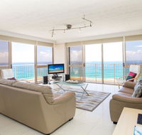 Breakers North Absolute Beachfront Apartments - Accommodation Gladstone